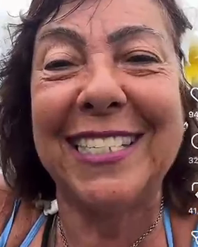 Close do sorriso da Rachel